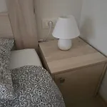 Razor Vista Apartment