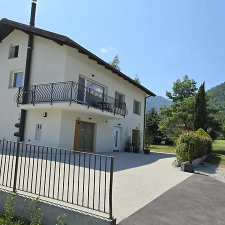 Razor Vista * Tolmin