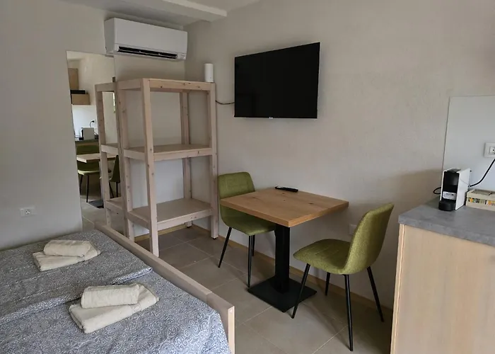 Razor Vista * Tolmin